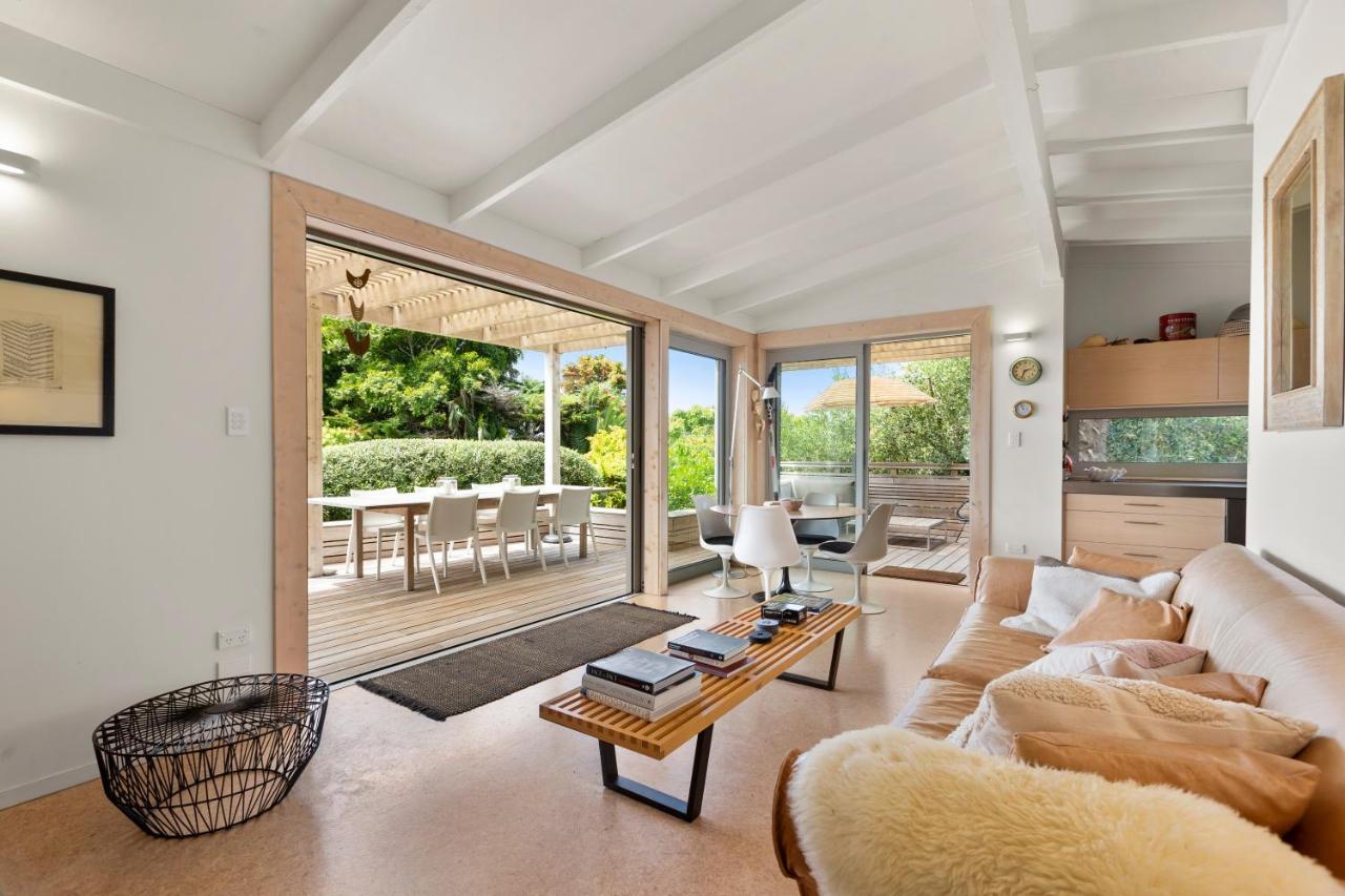 Palm Views - Stay Waiheke Palm Beach Buitenkant foto
